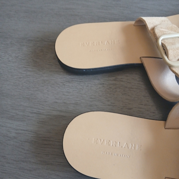 Everlane Tan Suede Women's Sandals Excellent Condition Size 9 - Picture 3 of 5